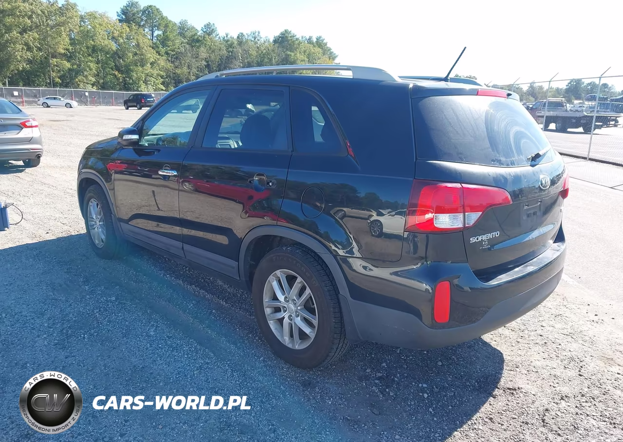 2015 Kia Sorento Lx V6 VIN:5XYKT4A70FG583403 - 3