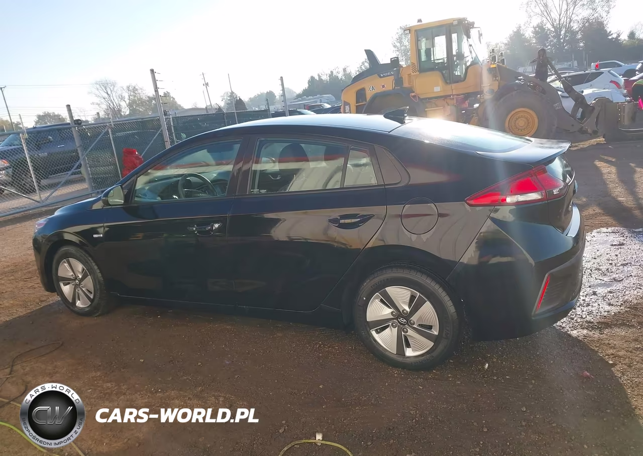 2019 Hyundai Ioniq Hybrid Blue VIN:KMHC65LC4KU156855 - 14