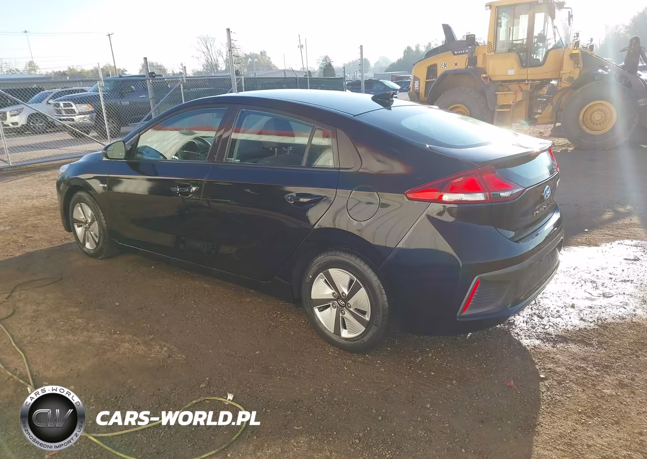 2019 Hyundai Ioniq Hybrid Blue VIN:KMHC65LC4KU156855 - 3
