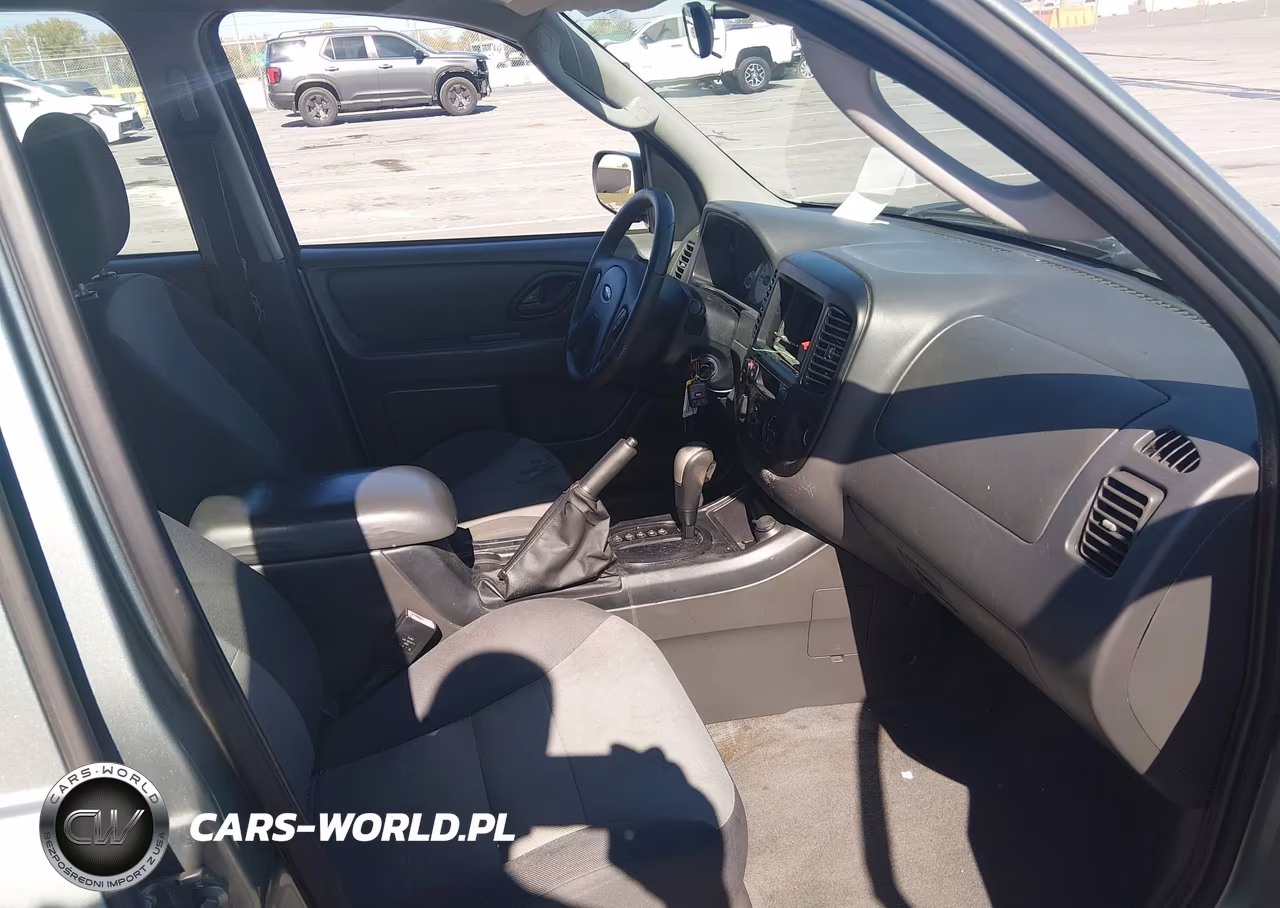 2007 Ford Escape Xls-Xls Manual VIN:1FMYU02Z27KB17883 - 5