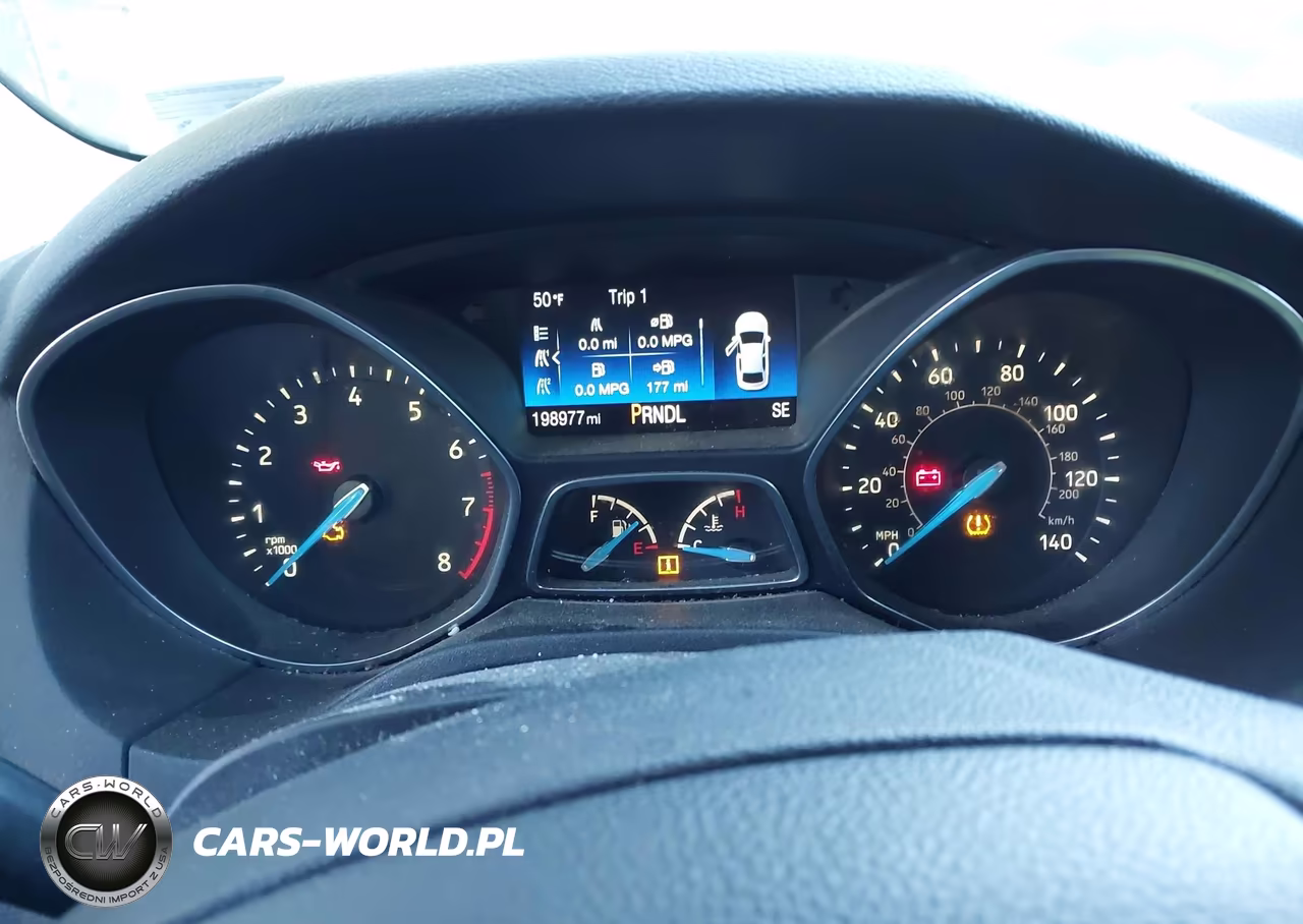 2017 Ford Focus Se VIN:1FADP3K24HL215877 - 7
