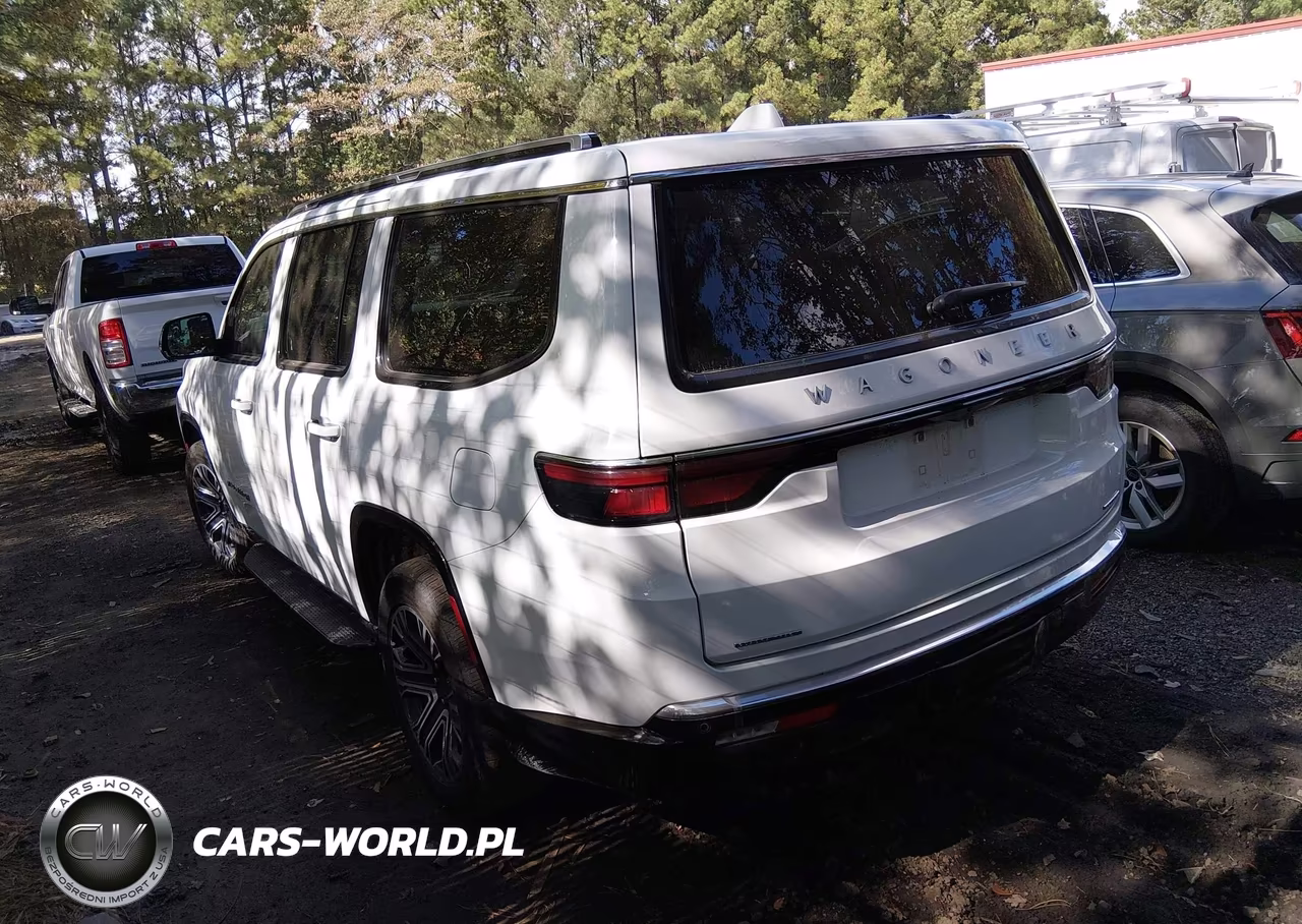 2023 Jeep Wagoneer Series Ii 4X4 VIN:1C4SJVBP2PS515898 - 3