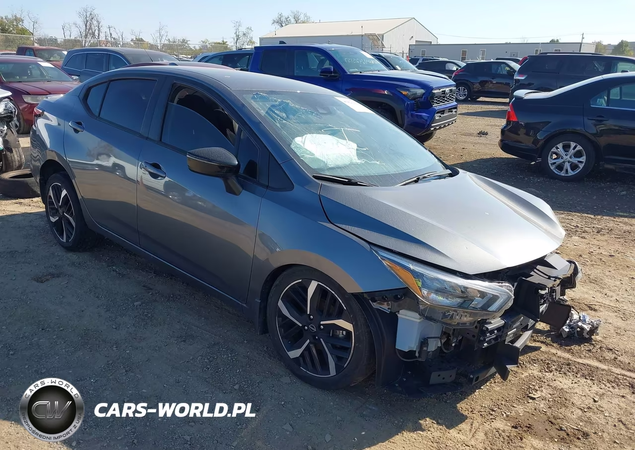 2024 Nissan Versa 1.6 Sr