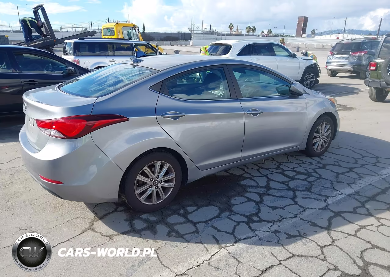 2015 Hyundai Elantra Se VIN:KMHDH4AE1FU446215 - 4
