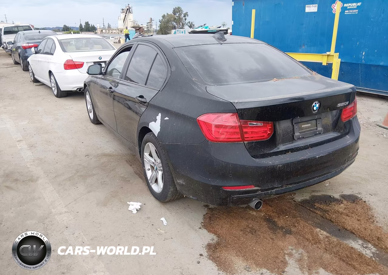 2014 BMW 320I VIN:WBA3B1G59ENS78627 - 3