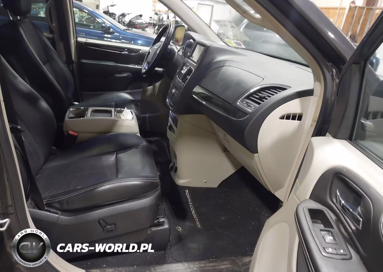 2012 Chrysler Town & Country Touring-L VIN:2C4RC1CG5CR182012 - 5