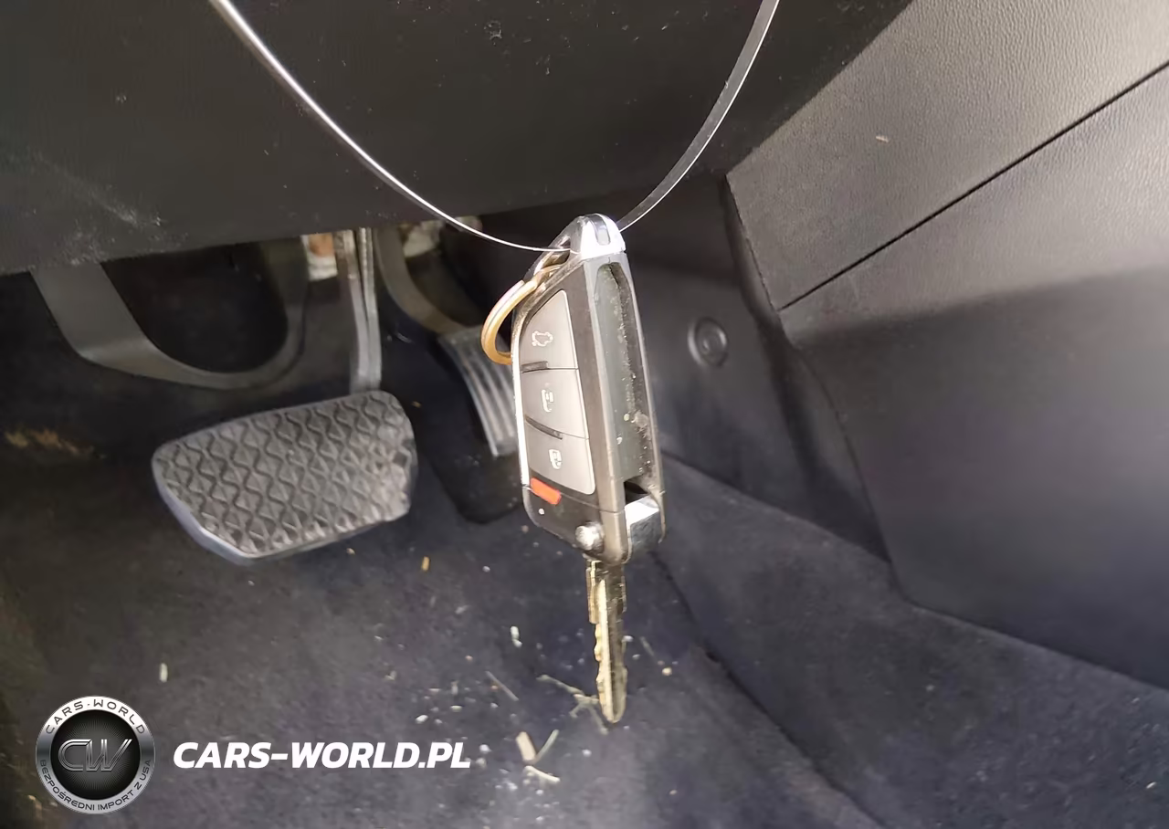 2008 Mazda Mazda3 S Grand Touring VIN:JM1BK324781158202 - 11