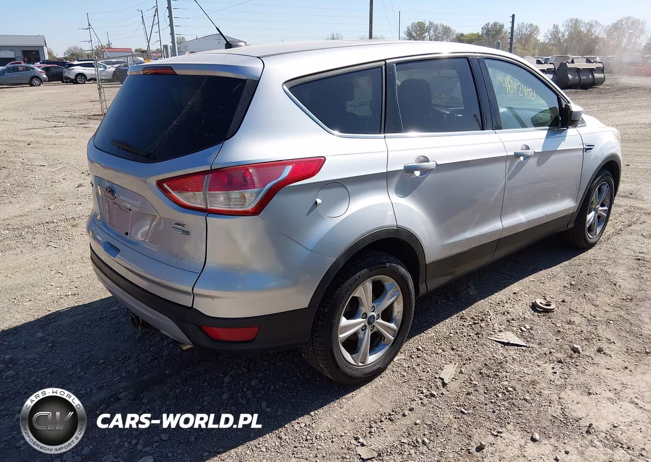 2015 Ford Escape Se VIN:1FMCU9GX0FUB18328 - 4