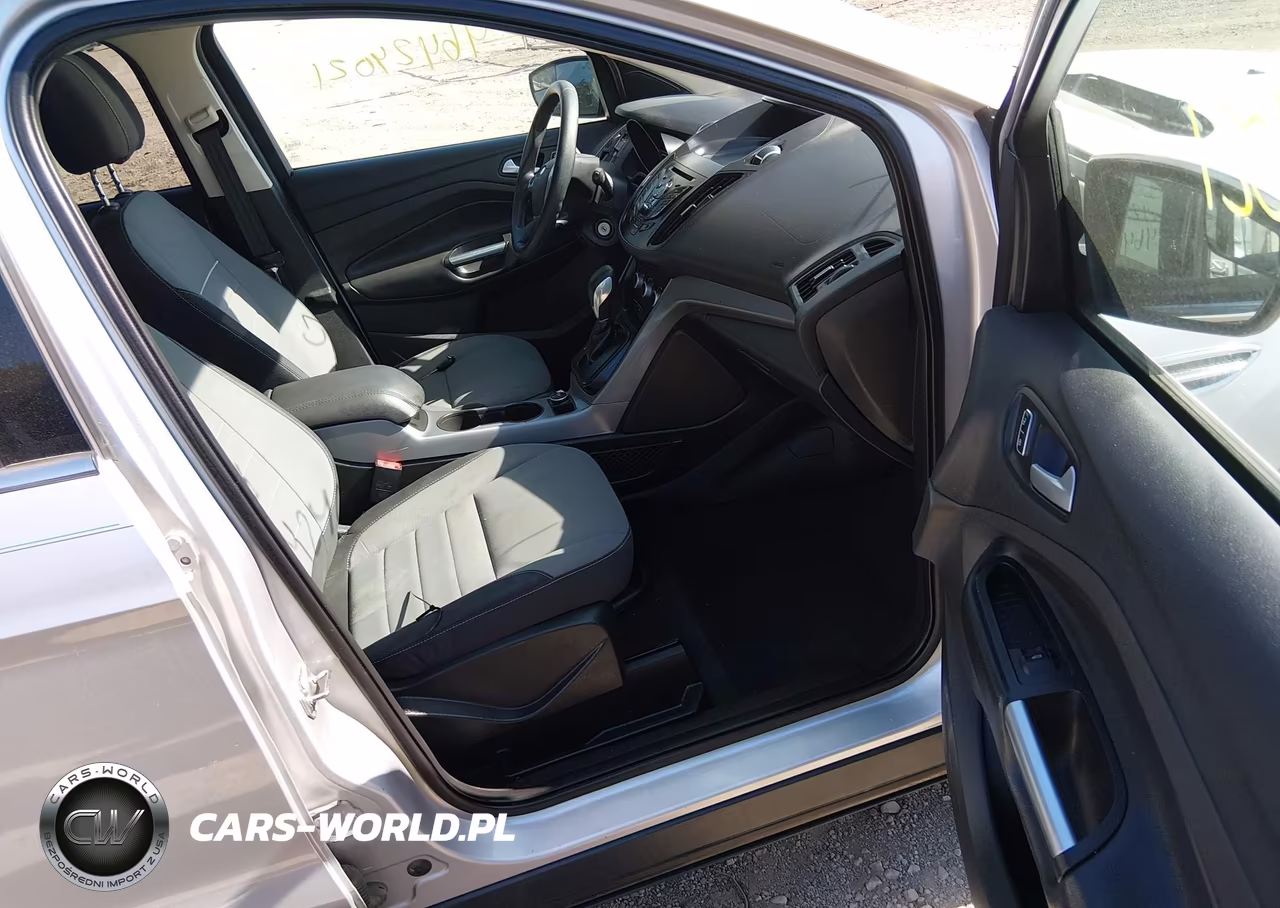 2015 Ford Escape Se VIN:1FMCU9GX0FUB18328 - 5