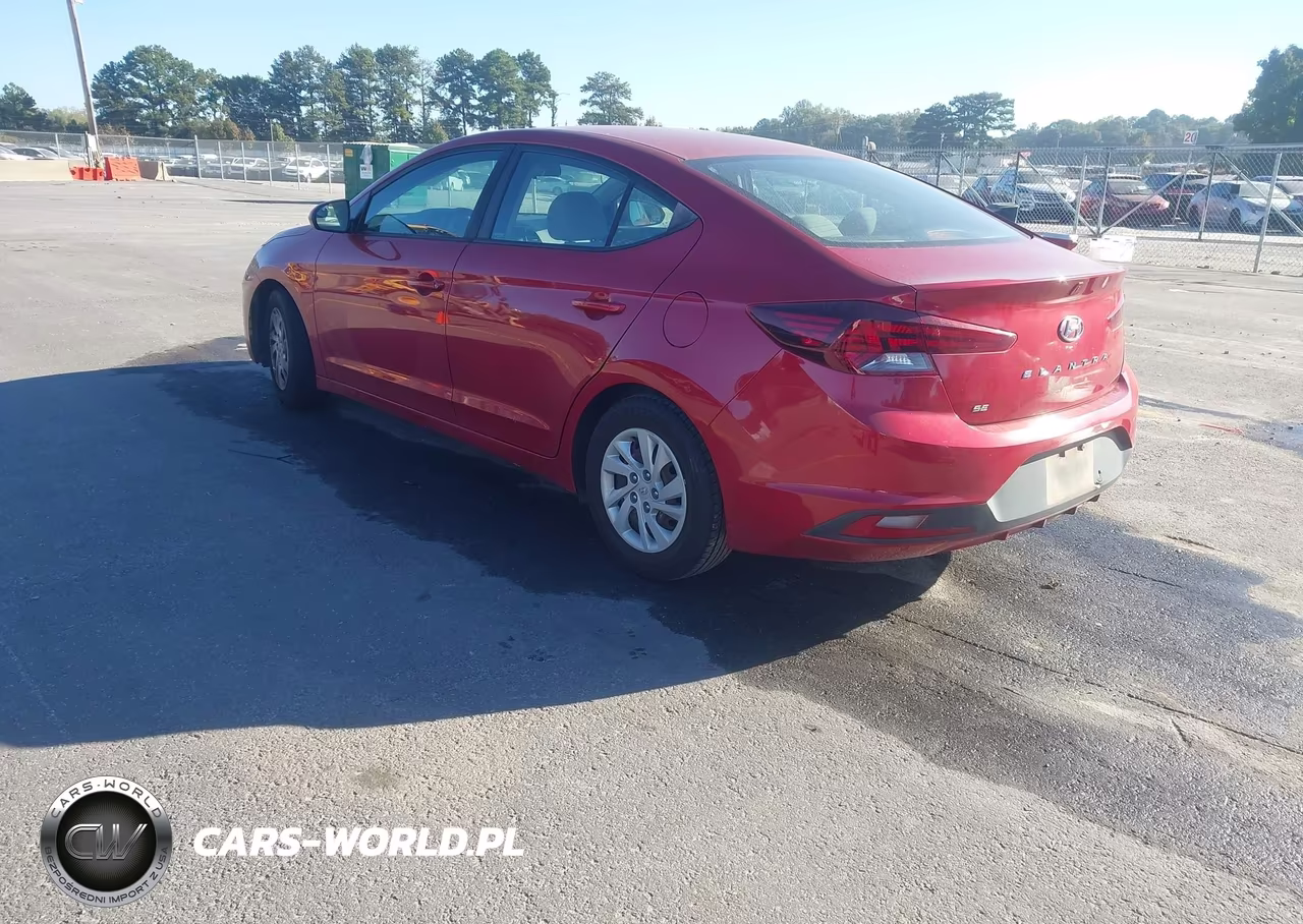 2019 Hyundai Elantra Se VIN:5NPD74LF7KH441621 - 3