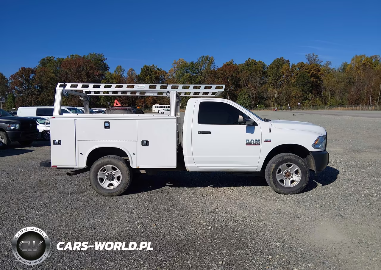 2018 Ram 2500 Tradesman 4X4 8' Box VIN:3C7WR5AJ7JG314541 - 18