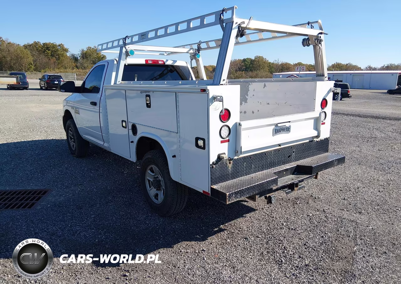2018 Ram 2500 Tradesman 4X4 8' Box VIN:3C7WR5AJ7JG314541 - 3