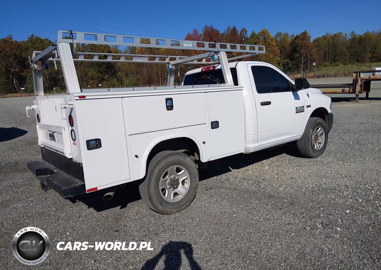 2018 Ram 2500 Tradesman 4X4 8' Box VIN:3C7WR5AJ7JG314541 - 4