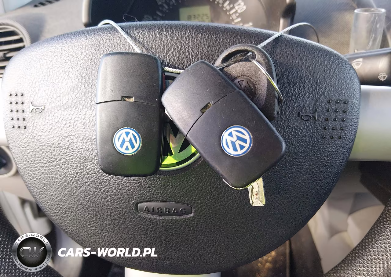 1999 Volkswagen New Beetle Gls VIN:3VWCA21C9XM412209 - 11