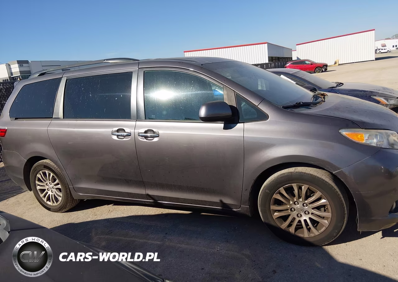 2015 Toyota Sienna Xle 8 Passenger VIN:5TDYK3DC5FS601008 - 13