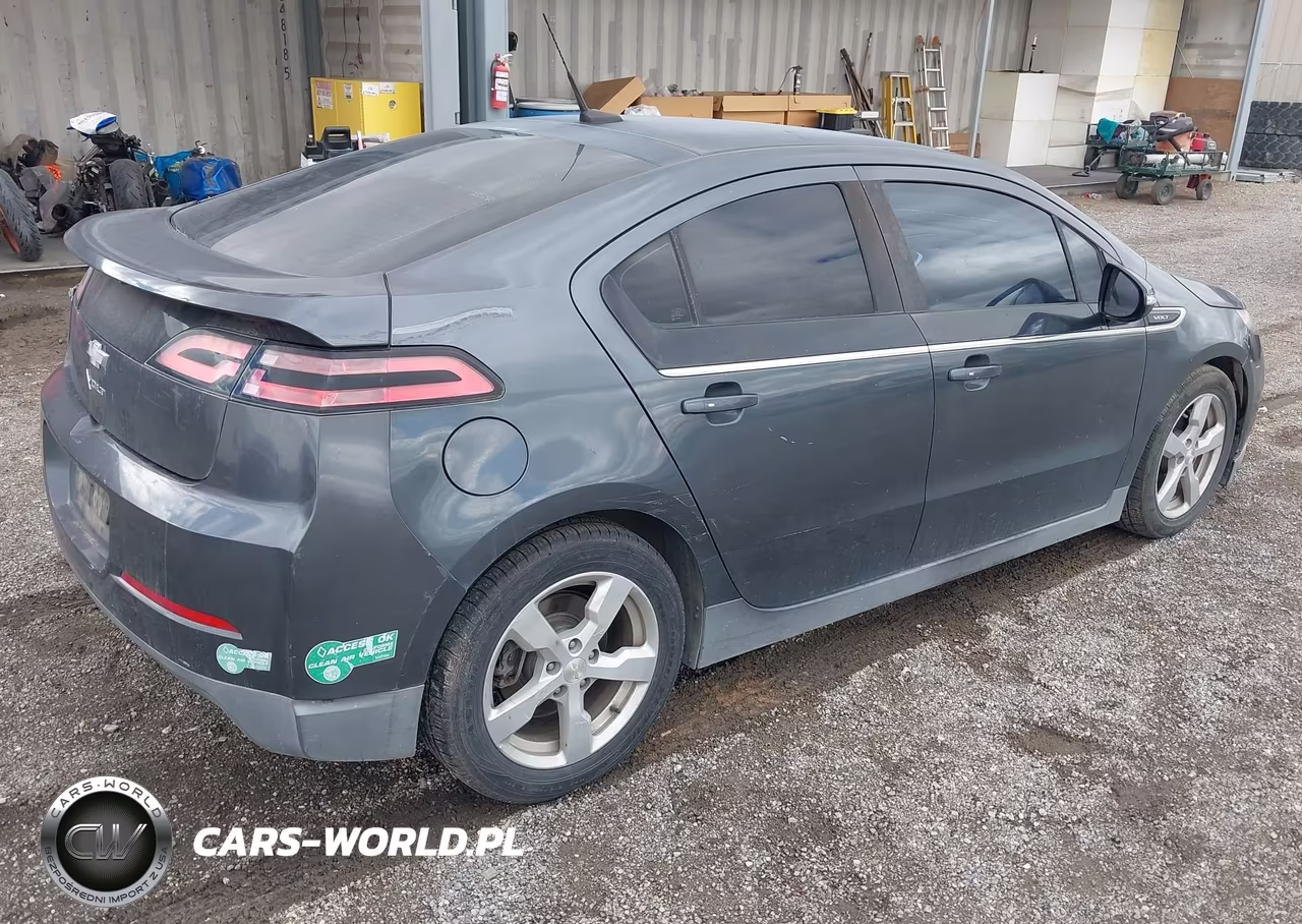 2013 Chevrolet Volt VIN:1G1RE6E41DU105466 - 4