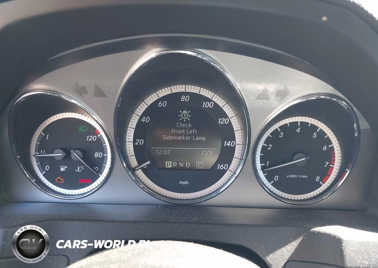 2010 Mercedes-Benz C 300 4Matic VIN:WDDGF8BBXAR106176 - 7