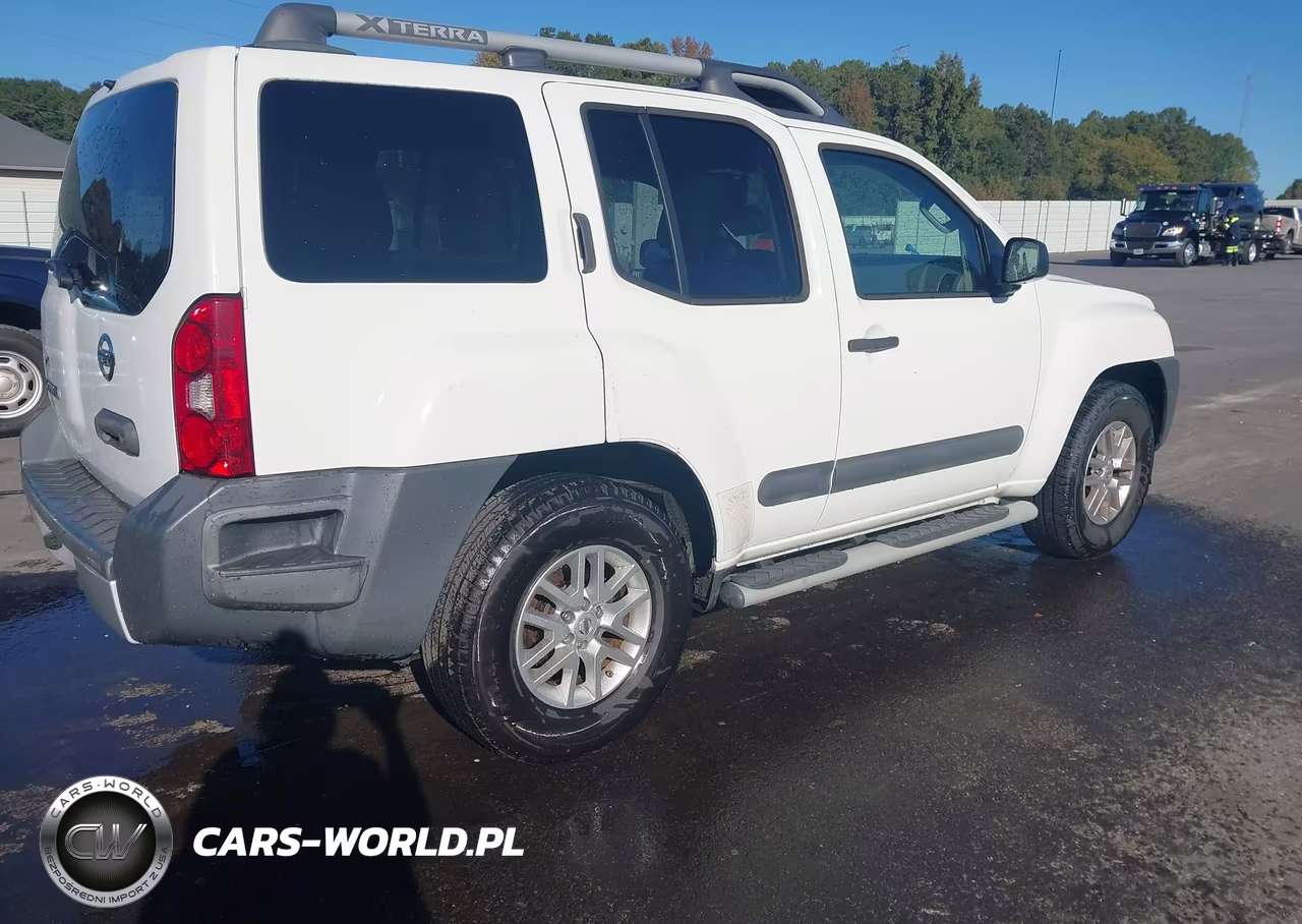 2014 Nissan Xterra S-X VIN:5N1AN0NU1EN808008 - 4