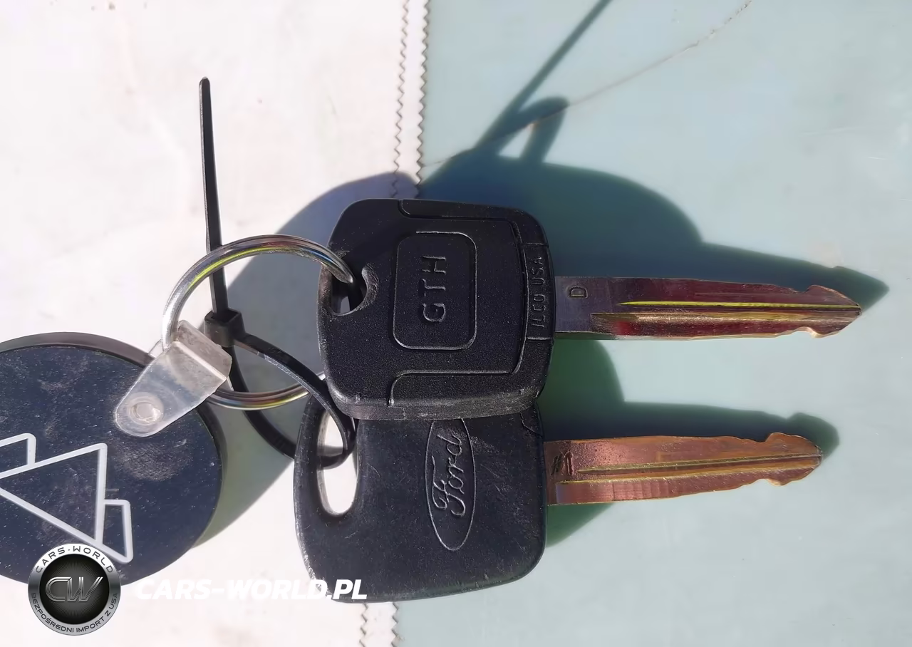 2000 Ford Focus Se VIN:1FAFP3432YW296830 - 11