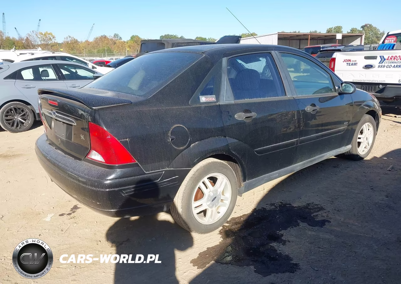 2000 Ford Focus Se VIN:1FAFP3432YW296830 - 4
