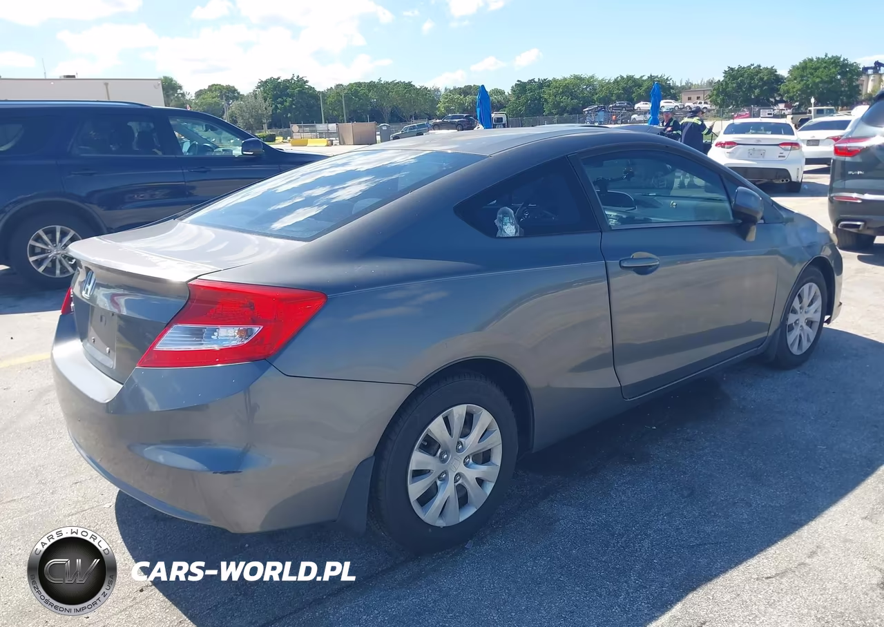 2012 Honda Civic Lx VIN:2HGFG3B5XCH516559 - 4