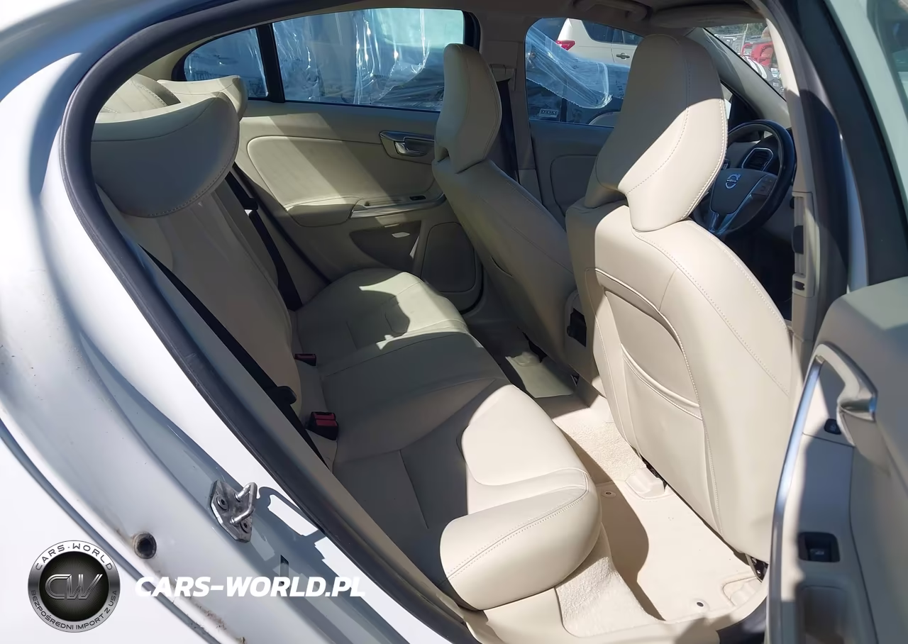2015 Volvo S60 T5 Premier VIN:YV1612TK5F2365703 - 8
