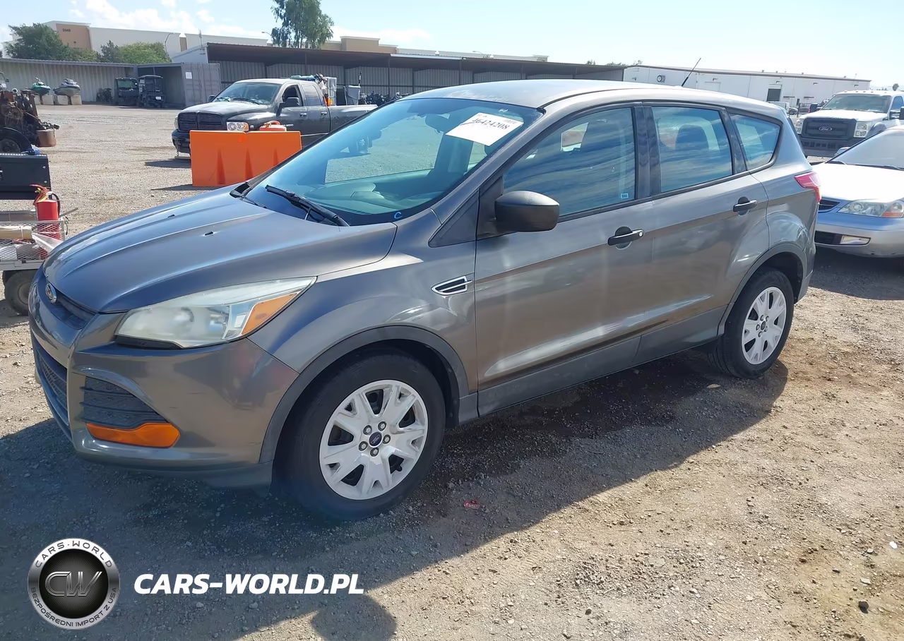2014 Ford Escape S VIN:1FMCU0F75EUB64328 - 2