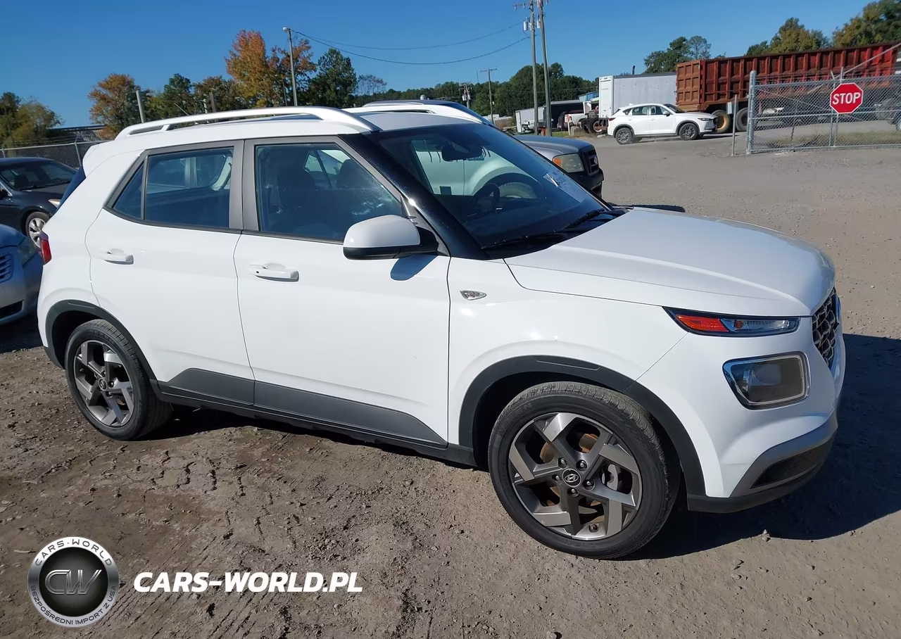 2025 Hyundai Venue Sel VIN:KMHRC8A30SU357739 - 13