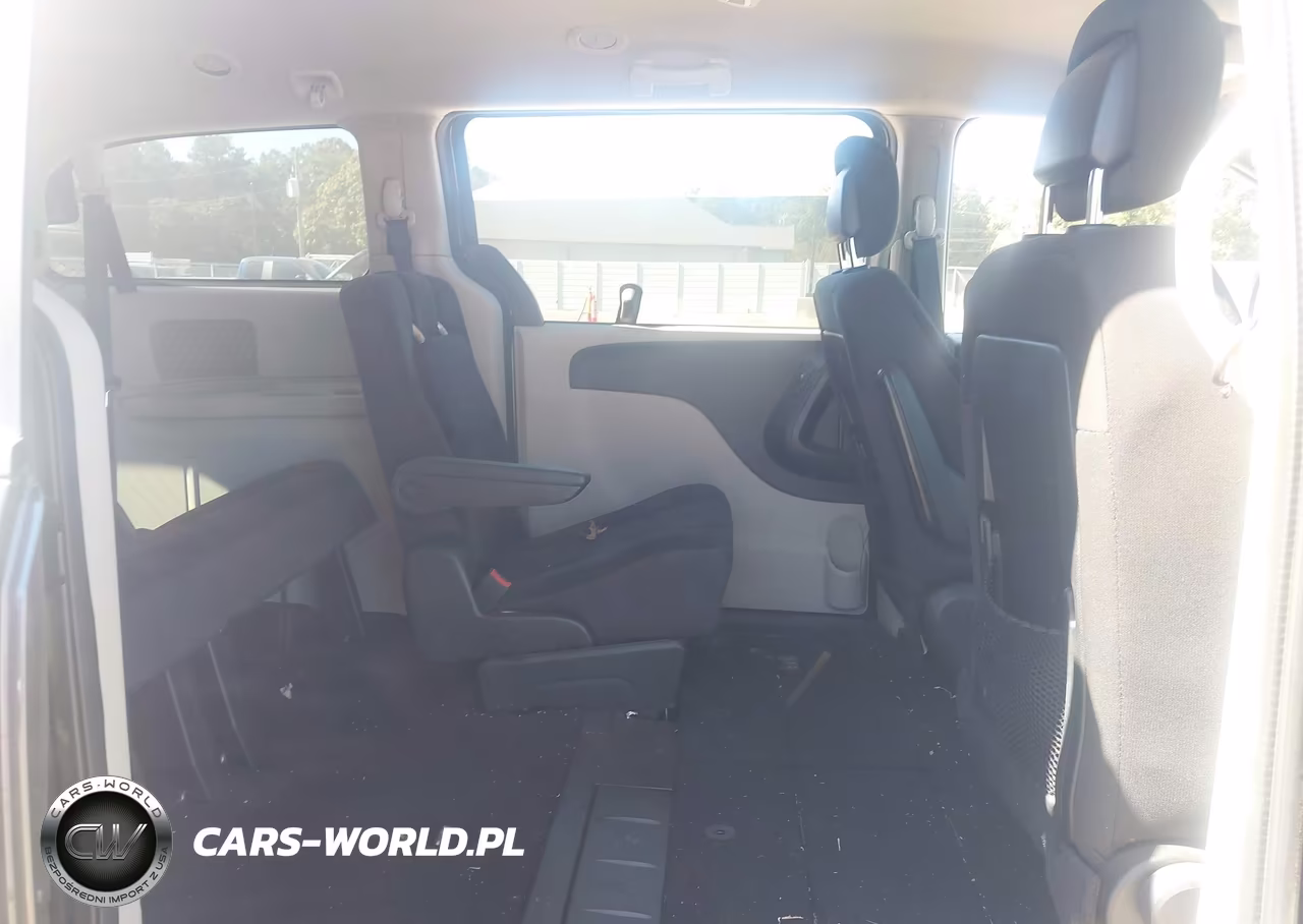 2018 Dodge Grand Caravan Se VIN:2C4RDGBG2JR225283 - 8