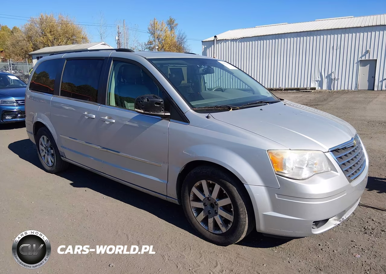 2010 Chrysler Town & Country Touring VIN:2A4RR5D10AR169952 - 1