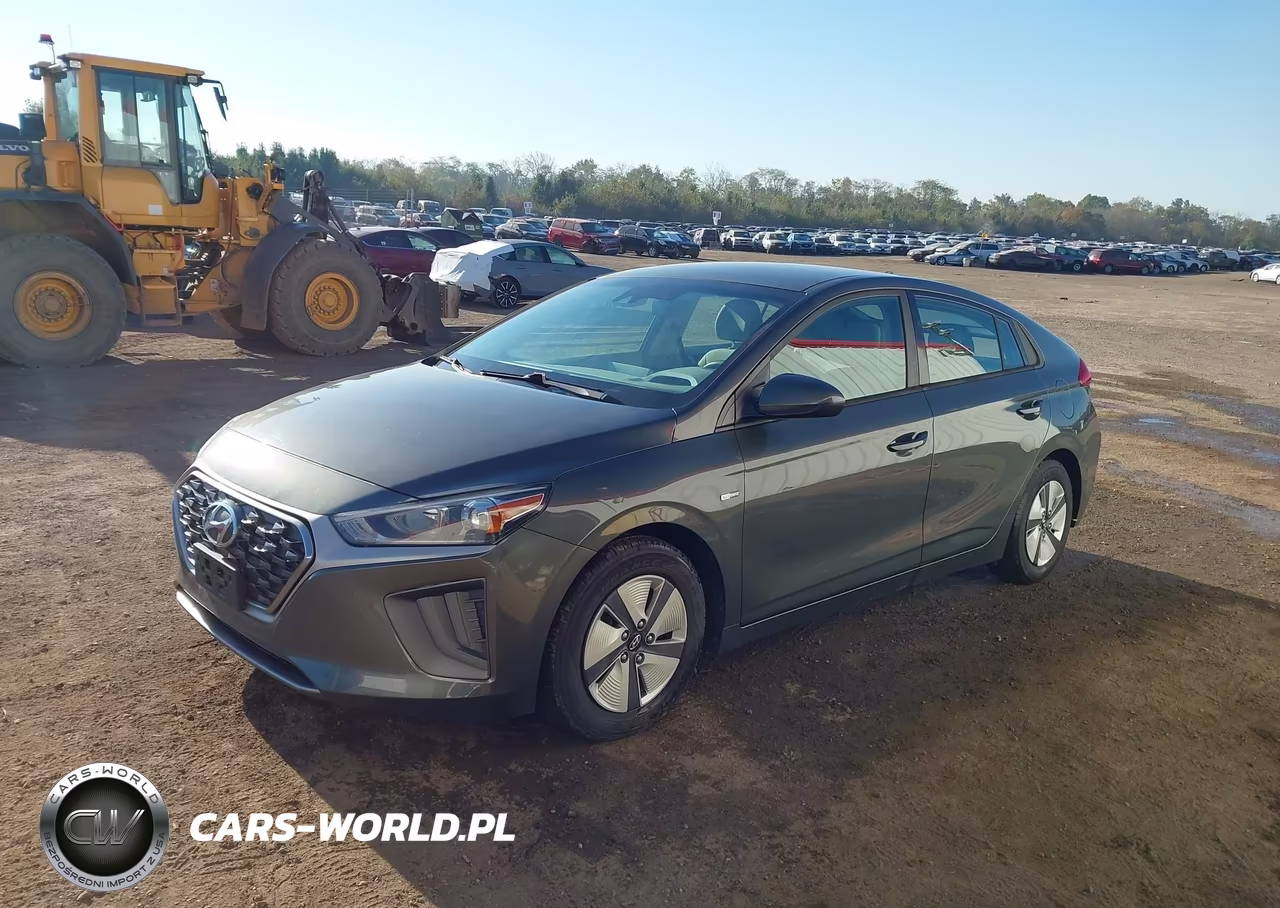 2020 Hyundai Ioniq Hybrid Blue VIN:KMHC65LC4LU220538 - 2