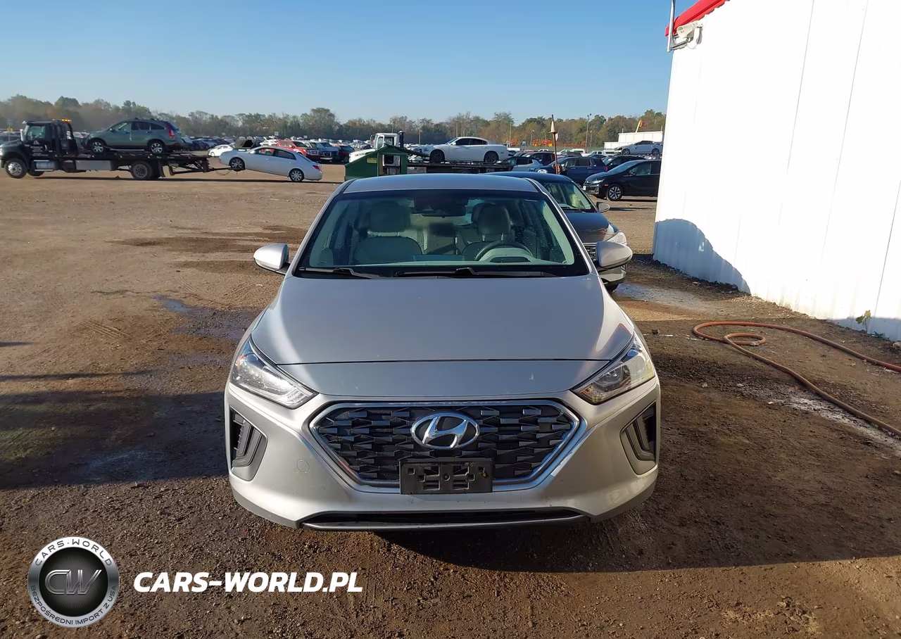 2020 Hyundai Ioniq Hybrid Blue VIN:KMHC65LC8LU220333 - 12