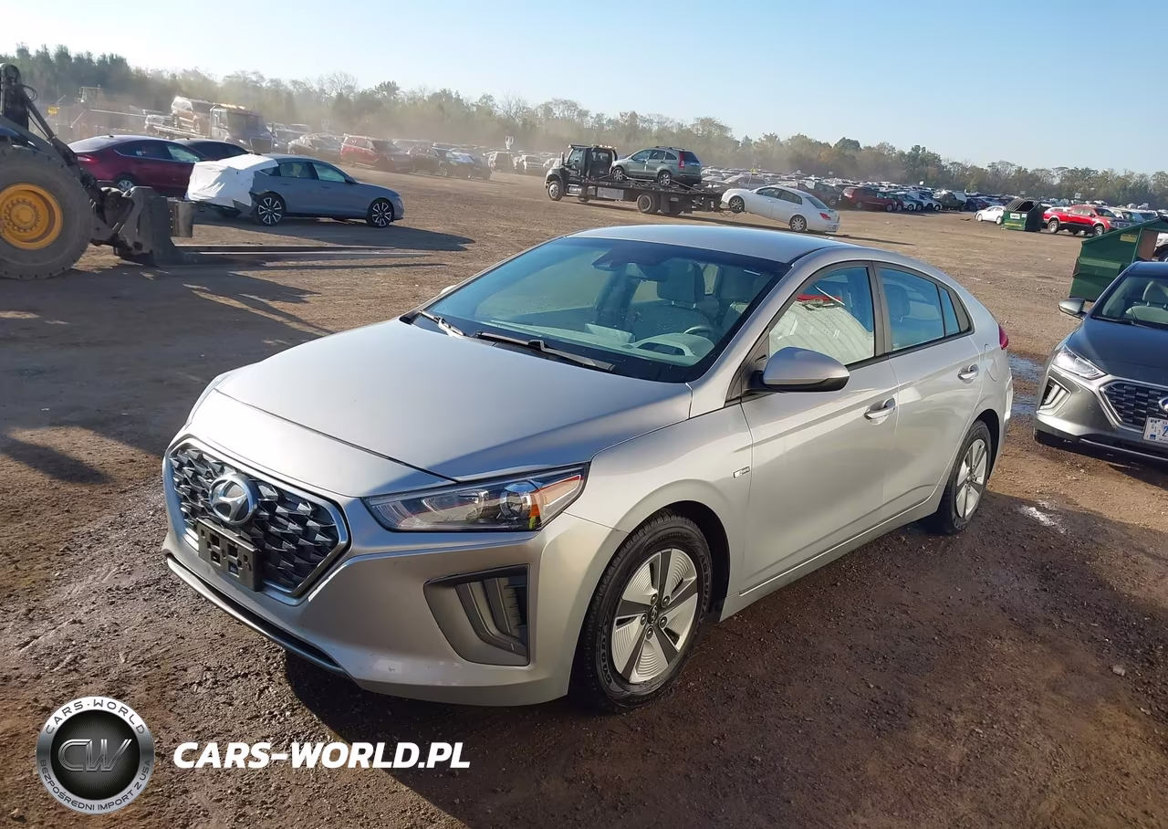 2020 Hyundai Ioniq Hybrid Blue VIN:KMHC65LC8LU220333 - 2