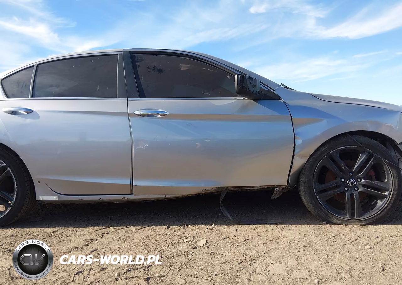 2017 Honda Accord Sport Se VIN:1HGCR2F15HA081129 - 18