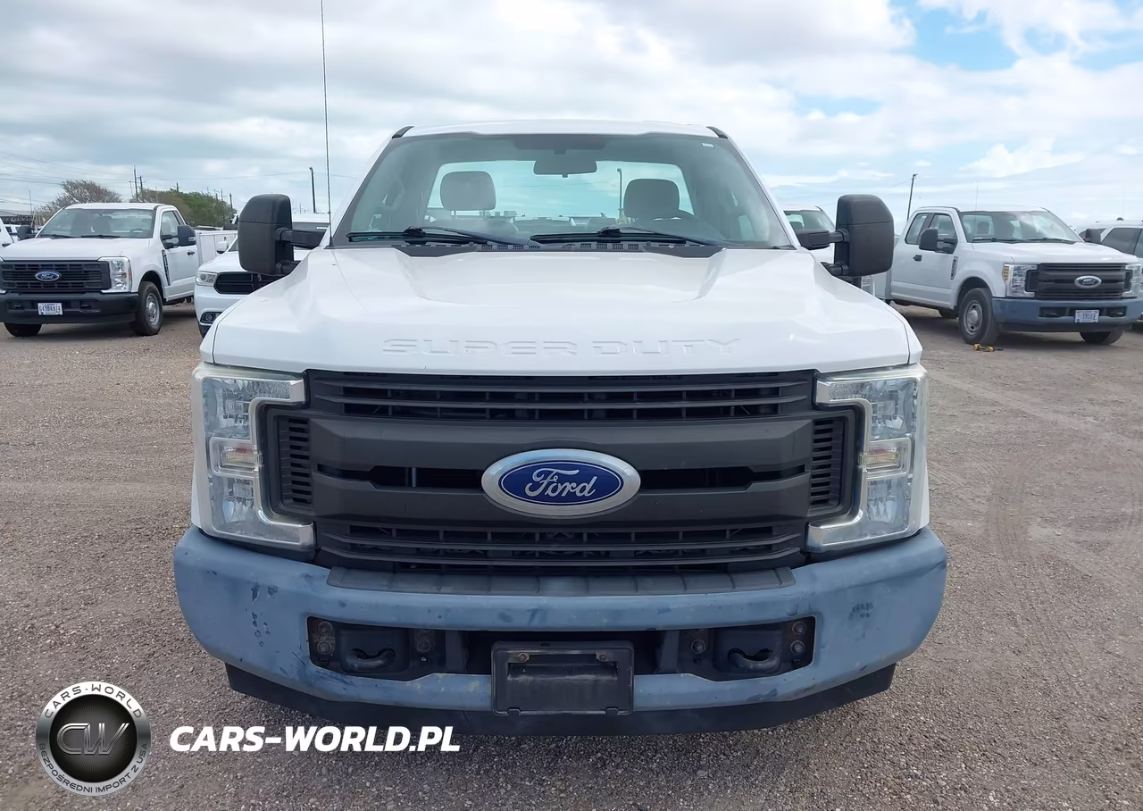 2018 Ford F-250 Xl VIN:1FDBF2A63JEC69499 - 12