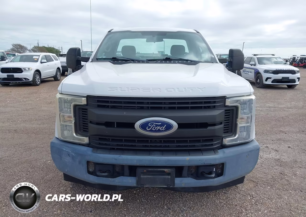 2018 Ford F-250 Xl VIN:1FDBF2A6XJEC69502 - 12