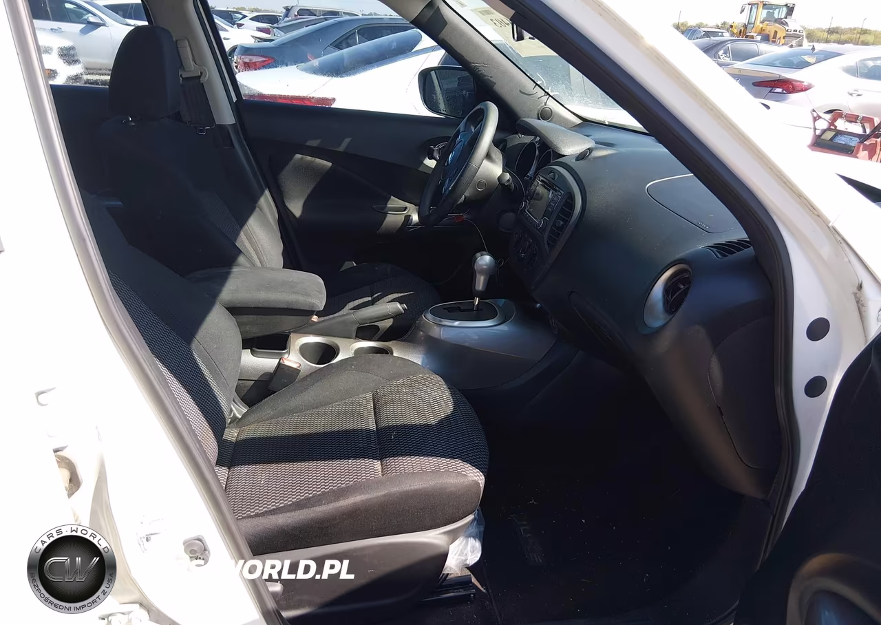 2017 Nissan Juke S VIN:JN8AF5MR2HT701632 - 5