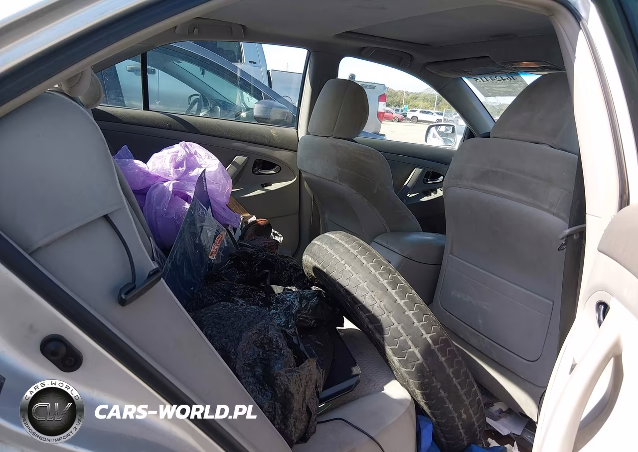 2010 Toyota Camry Le VIN:4T1BF3EKXAU101796 - 8
