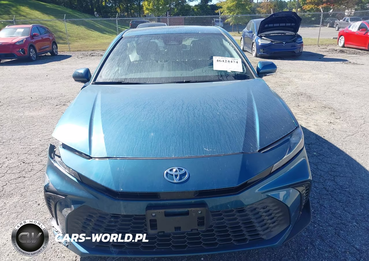 2025 Toyota Camry Se VIN:4T1DAACKXSU608911 - 12