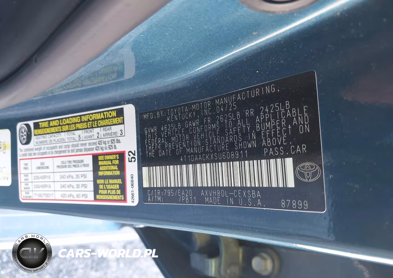 2025 Toyota Camry Se VIN:4T1DAACKXSU608911 - 9