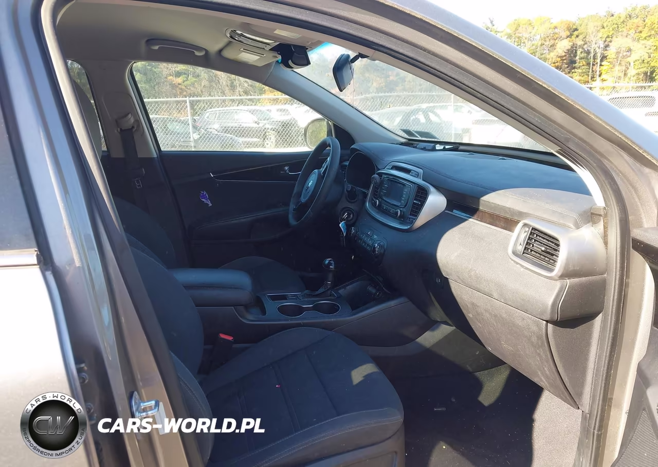 2017 Kia Sorento 3.3L Lx VIN:5XYPGDA55HG314440 - 5
