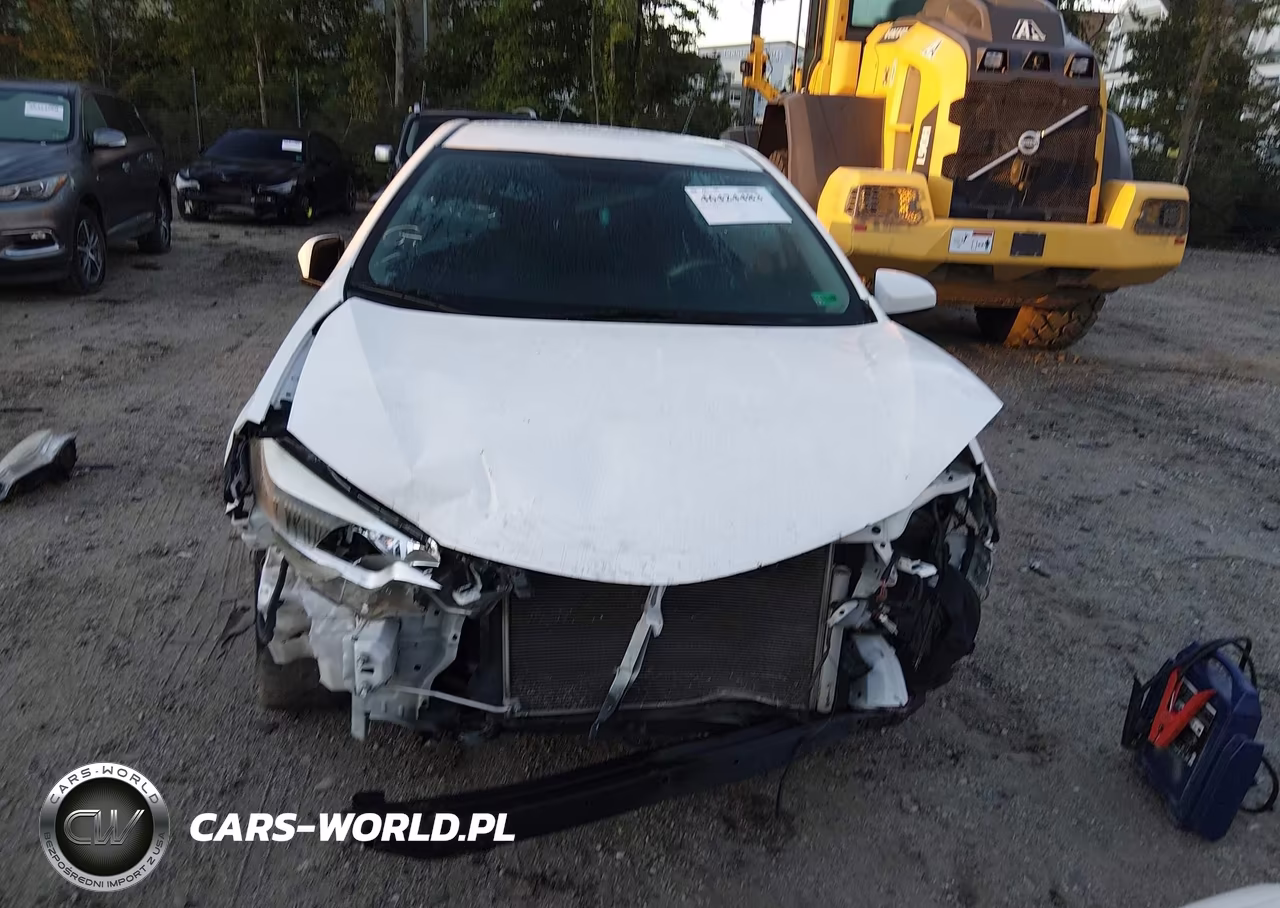 2016 Toyota Corolla Le VIN:5YFBURHE6GP531012 - 12