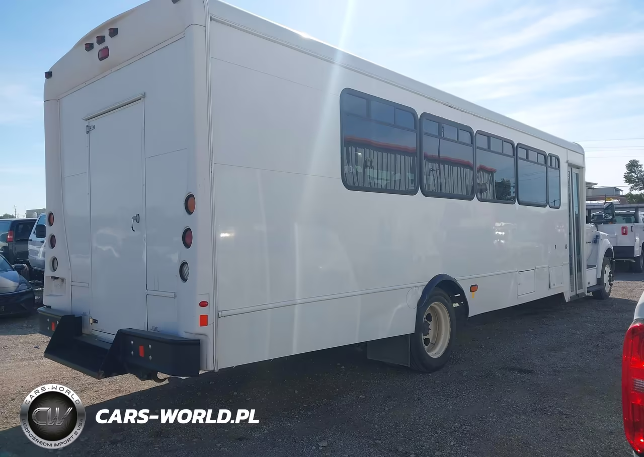 2017 Ford F-650 Diesel VIN:1FDXF6DC6HDB10765 - 4
