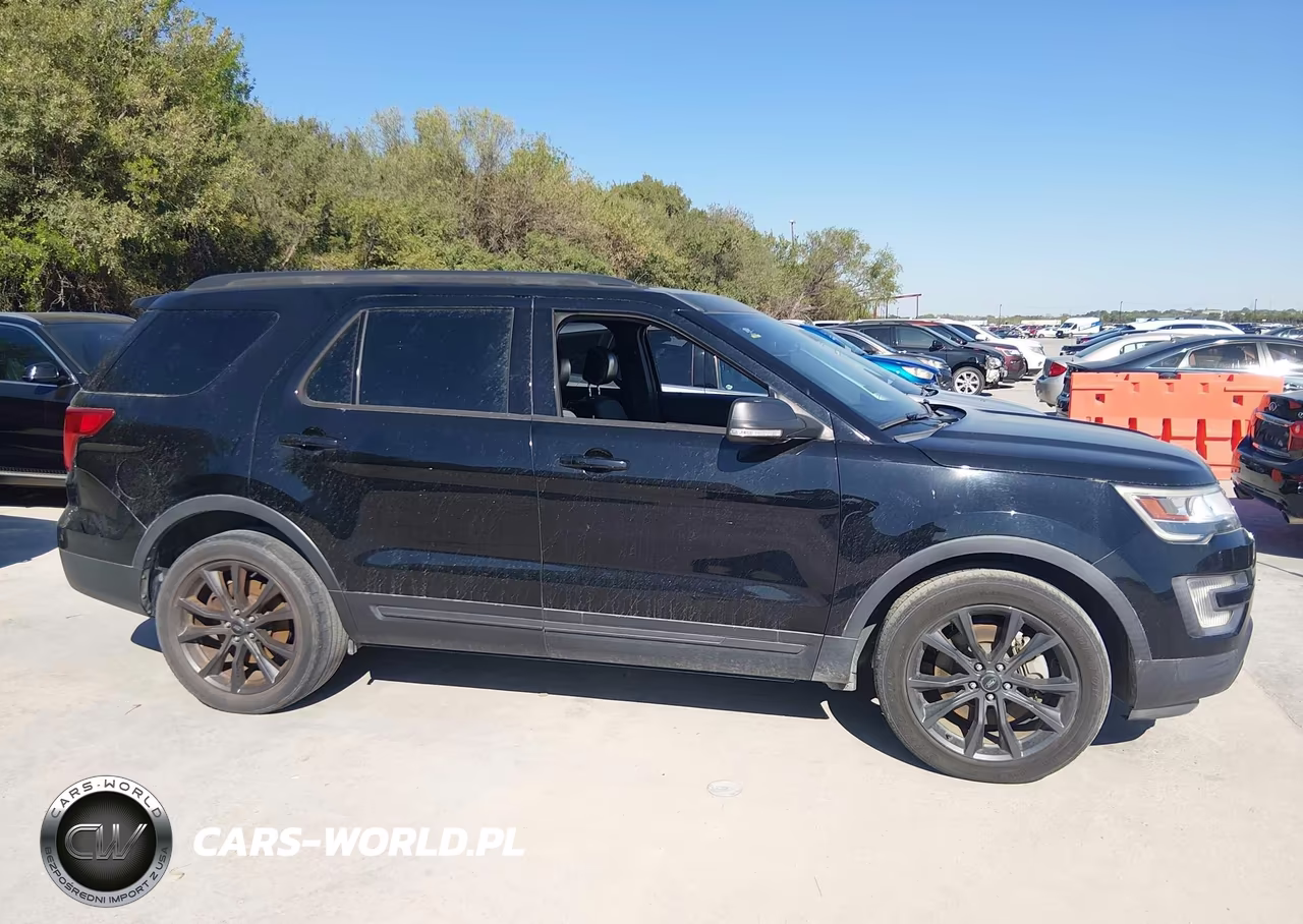 2017 Ford Explorer Xlt VIN:1FM5K7DH3HGE22657 - 13