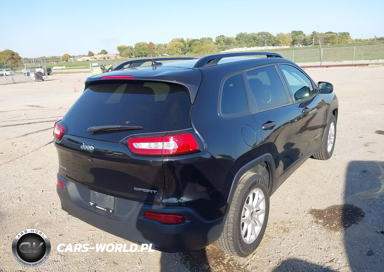 2016 Jeep Cherokee Sport VIN:1C4PJMAB0GW182308 - 4