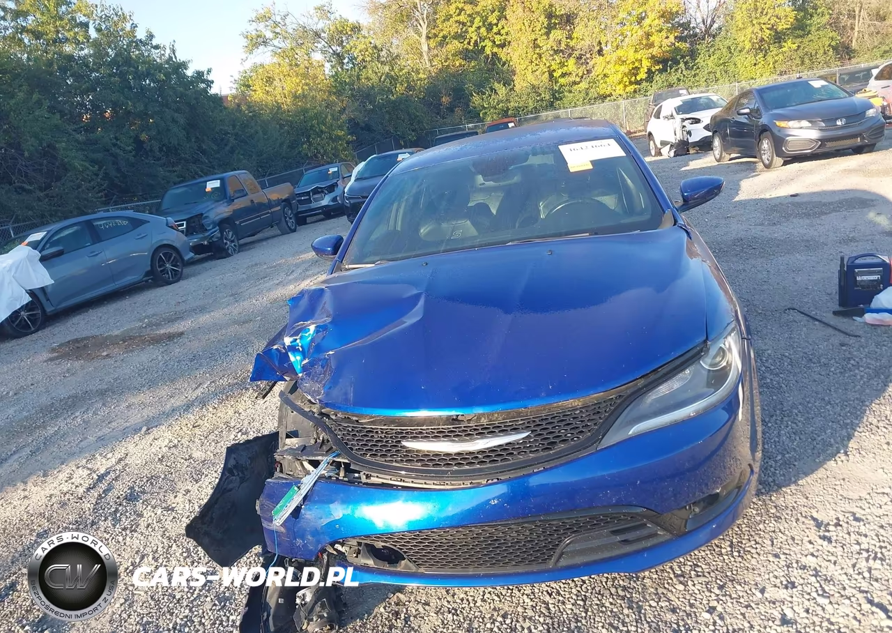 2015 Chrysler 200 S VIN:1C3CCCDG7FN711787 - 13