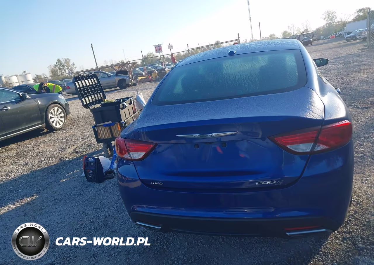 2015 Chrysler 200 S VIN:1C3CCCDG7FN711787 - 17