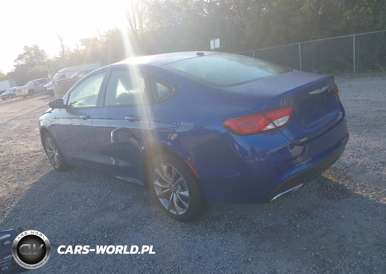 2015 Chrysler 200 S VIN:1C3CCCDG7FN711787 - 3