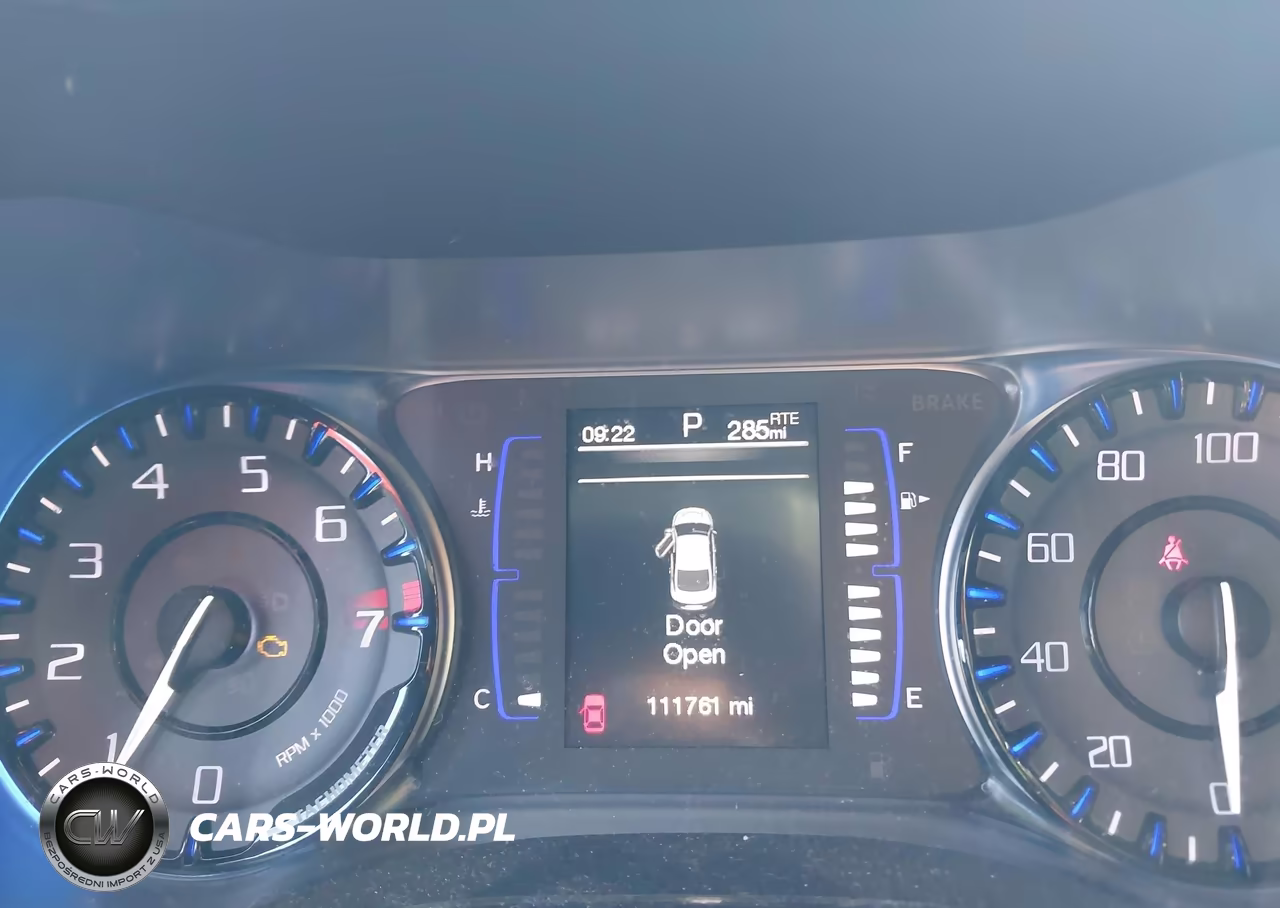 2015 Chrysler 200 S VIN:1C3CCCDG7FN711787 - 7
