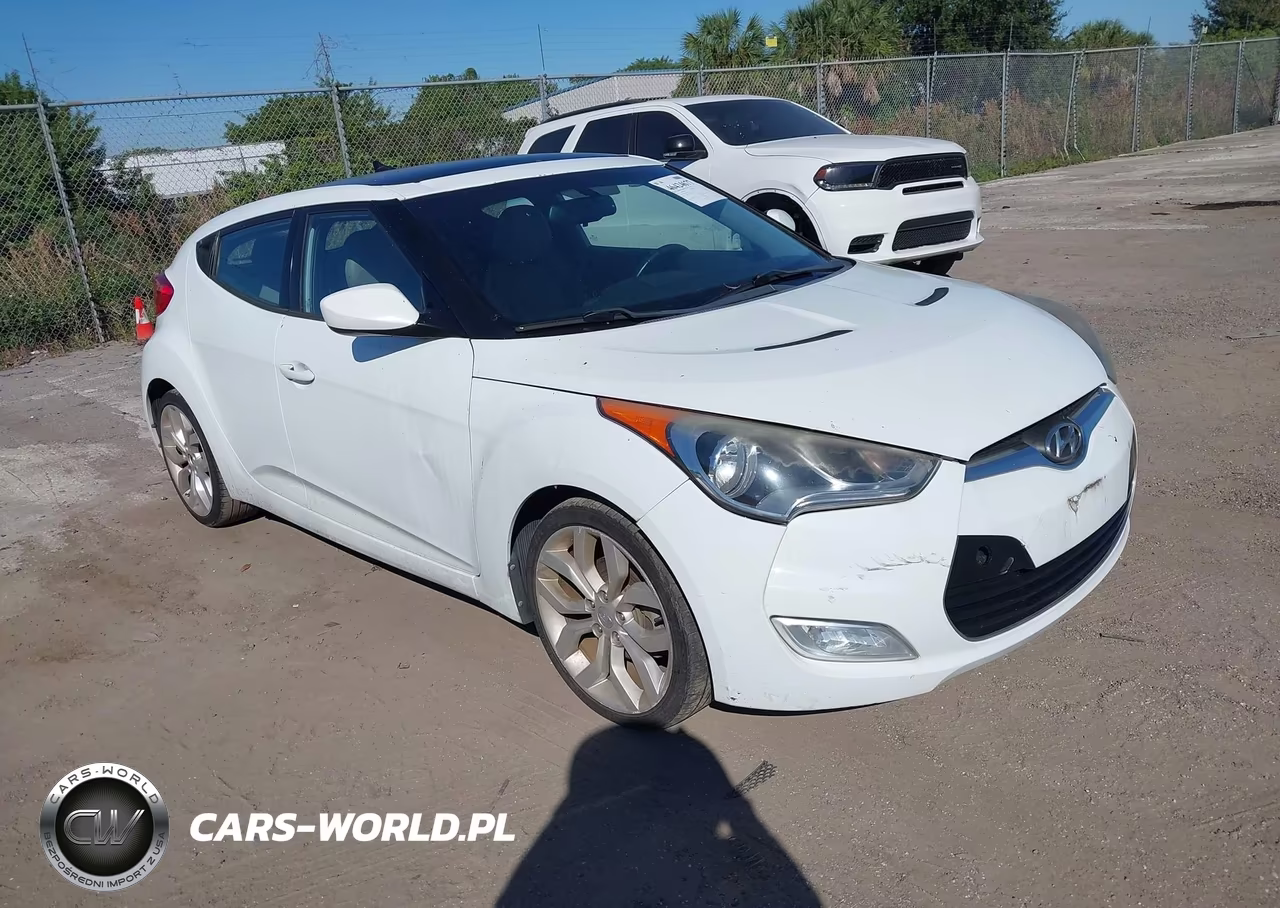 2013 Hyundai Veloster Base W-Gray – zdjęcie 1 z 11